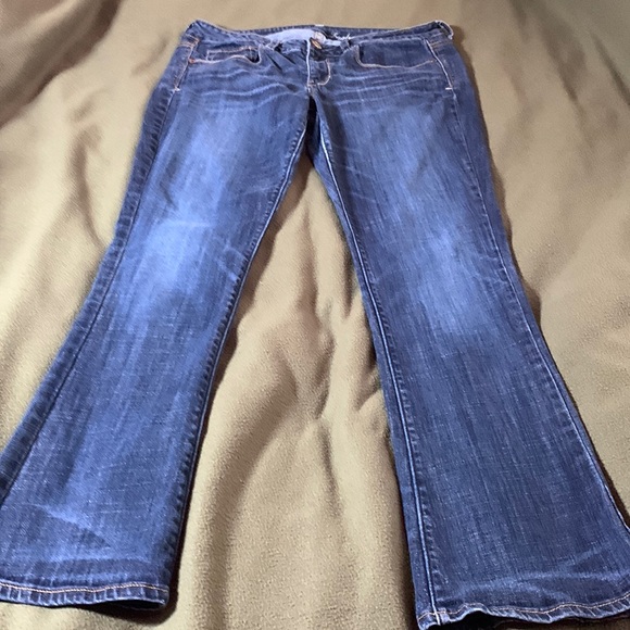 American Eagle Outfitters Denim - America Eagle stretch skinny kick jeans.  Size 12 short.